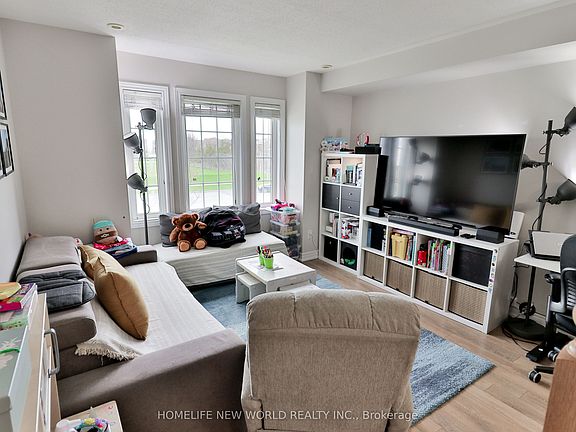 2nd image of 10004 McCowan Rd