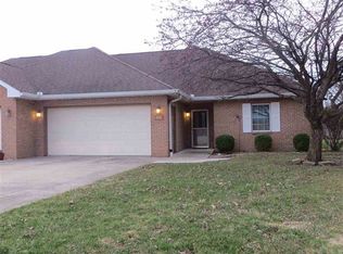 505 16th St, Lincoln, IL 62656