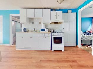 25 Division St #2, Chelsea, MA 02150