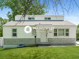 1601 N Hocker Ave, Independence, MO 64050