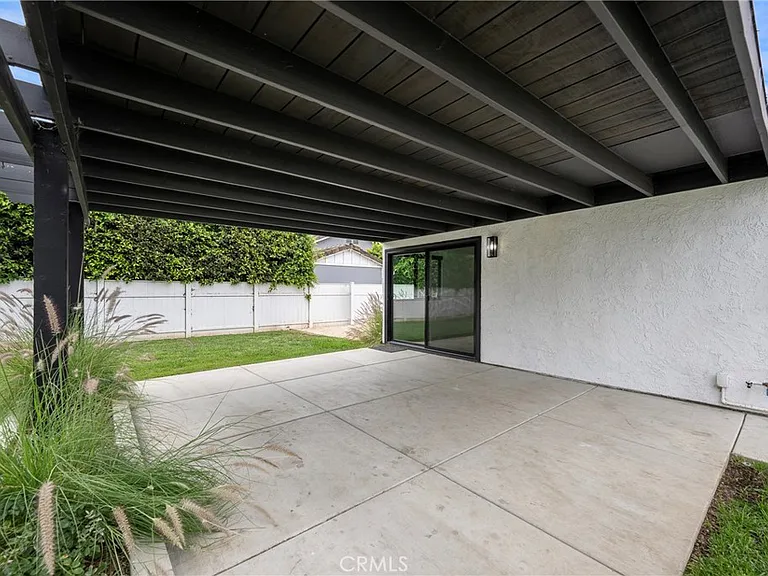 5402 Jefferson St — Photo 16