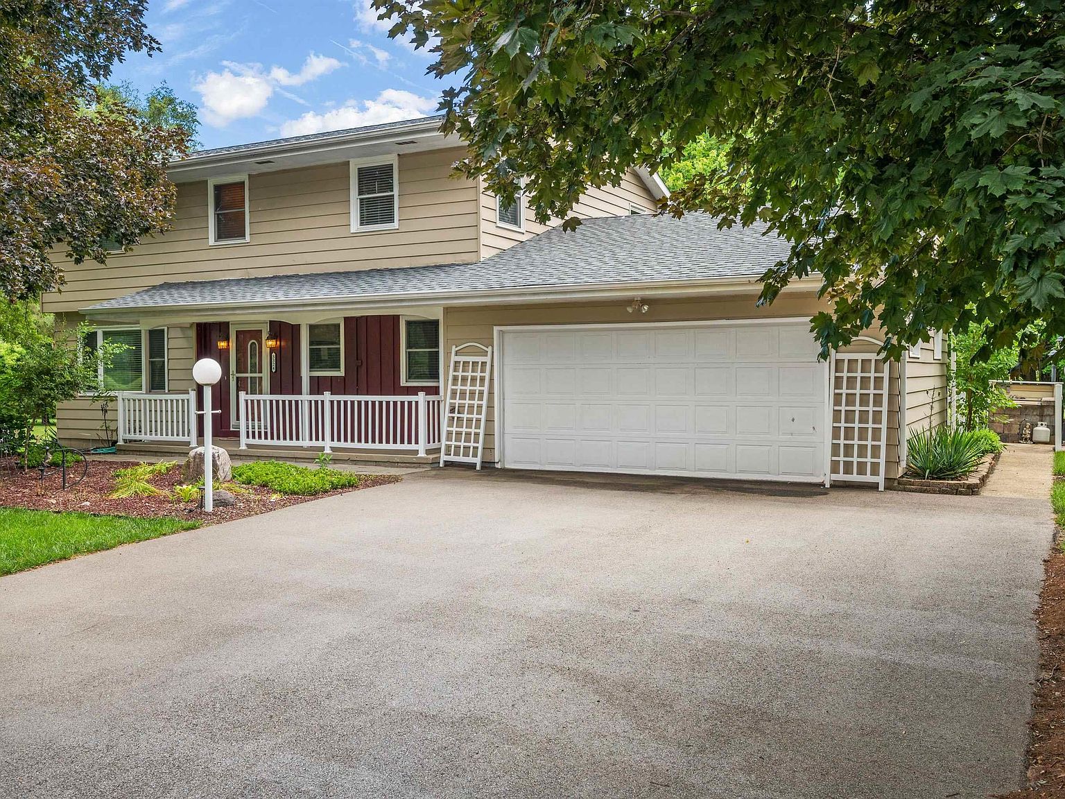 3324 E Hidden Valley Ln, Chillicothe, IL 61523 Zillow