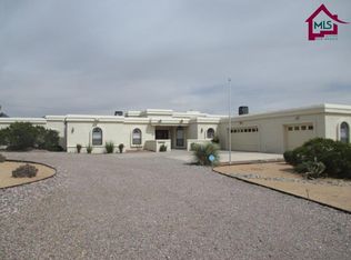 4965 Tobosa Rd, Las Cruces, NM 88011