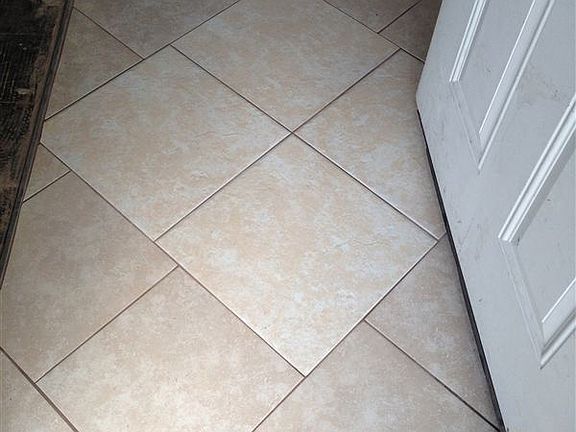 Home Entrance is Ceramic Tile!