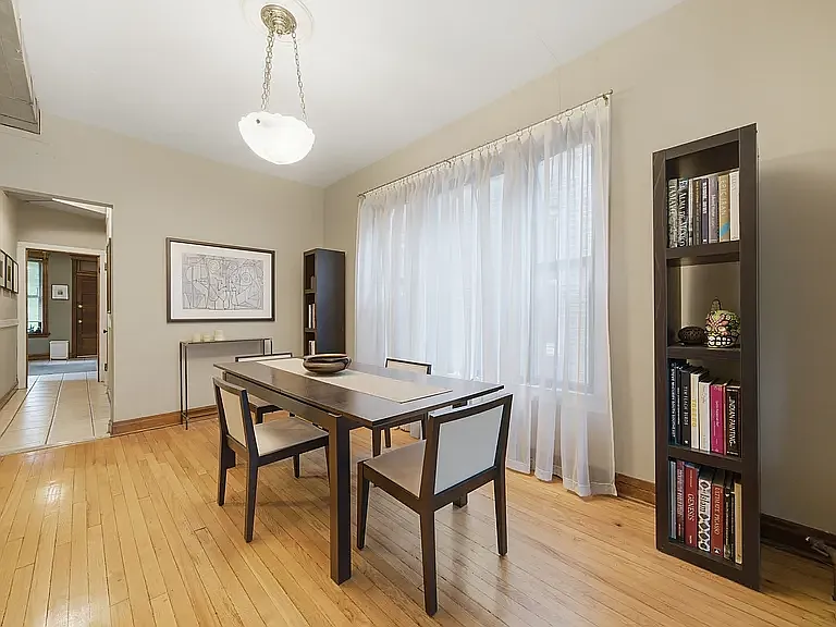 3 bed, 1550 sqft, $3,150 — Photo 3