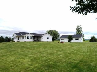 W23891 Swartling Rd, Trempealeau, WI 54661