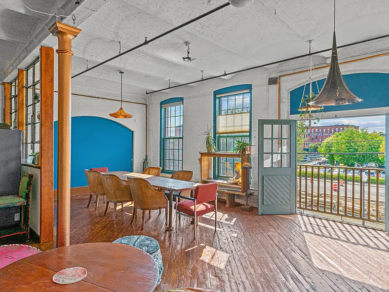 532 Kinsley Ave #205 — Photo 6