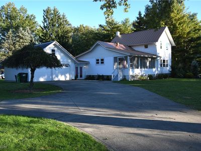 355 Jaycox Rd, Avon Lake, OH, 44012
