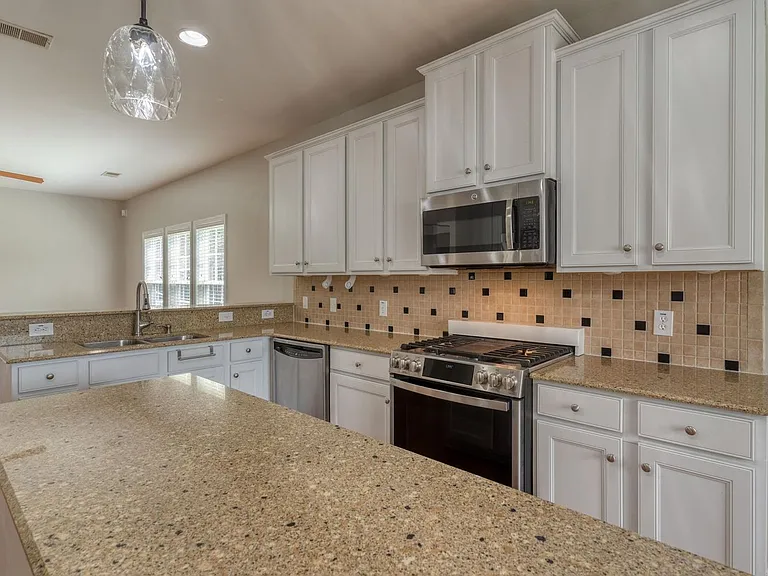 5005 Brownhare Ct — Photo 9