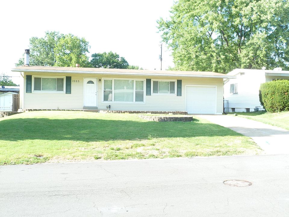 1st image of 1005 Dauphin Ln