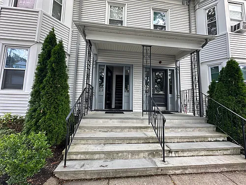 51 College Ave #1 Photo 1