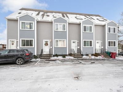 29 Pine Hill St #29, Lowell, MA, 01852