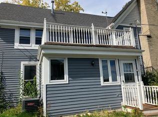 507 W Chestnut St, Burlington, WI
