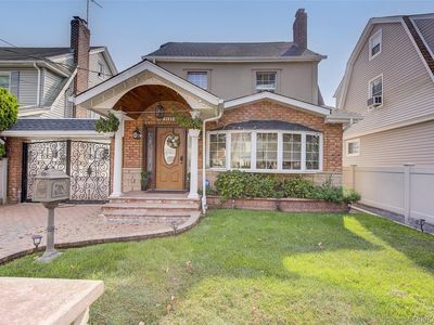92-24 218 Street, Queens Village, NY, 11428
