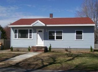 15 Halsey St, Lawrence, MA 01843