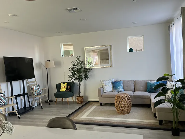 Verve Ct — Photo 11