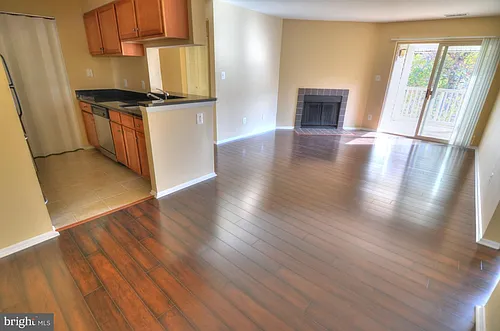 1793 Jonathan Way #L Photo 1