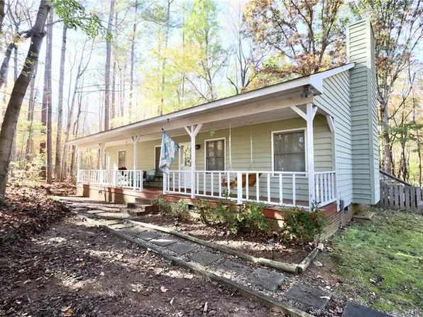 7717 Brisbane Dr, Summerfield, NC 27358