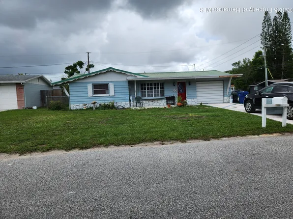 3504 Westchester Dr, Holiday, FL 34691