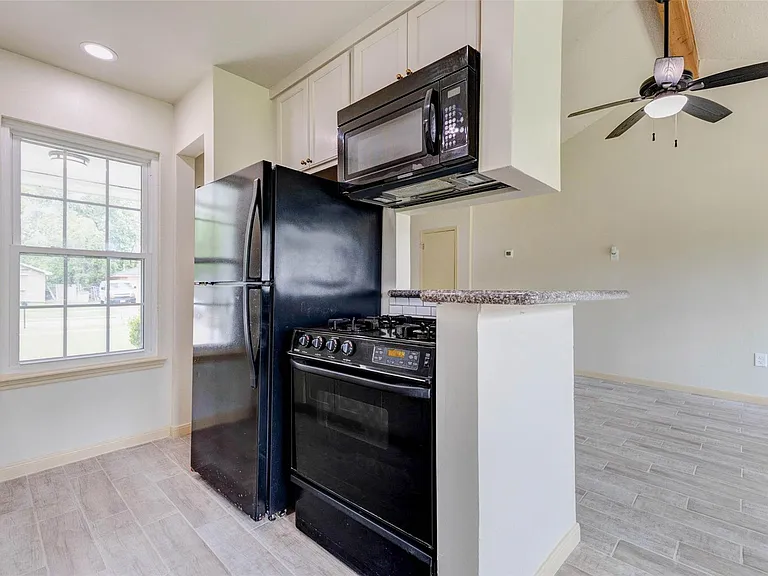 5319 Ridgestone St — Photo 12