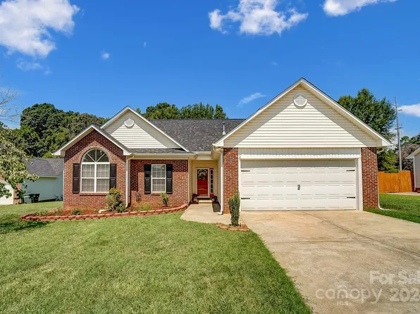 2517 River Chase Dr, Monroe, NC 28110