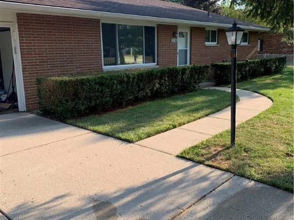 4431 Ardonna Ln, Dayton, OH 45432