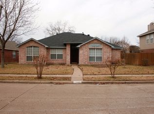 1637 Rancho Dr, Mesquite, TX 75149