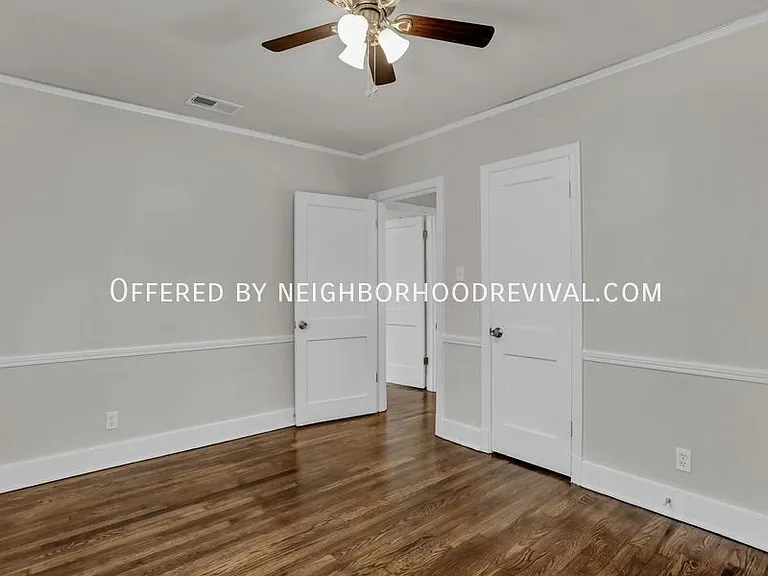 3368 Douglass Ave — Photo 17