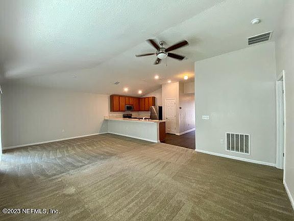 2nd image of 9576 PALM RESERVE Drive