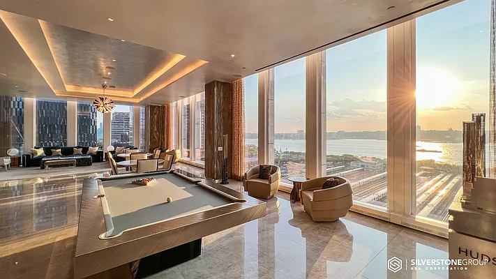 Rented by Silverstone Group USA Corp. | media 50