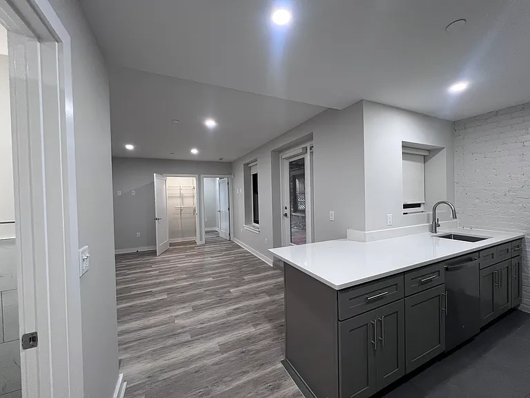 6-12 Blackwood Street — Photo 17