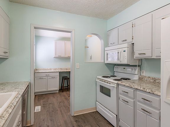 4th image of 78 F St