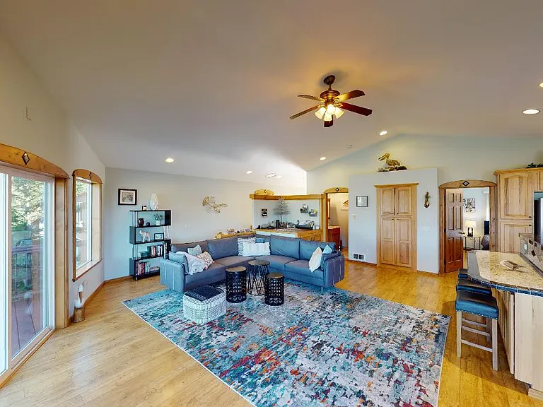 94451 Jerrys Flat Rd — Photo 25