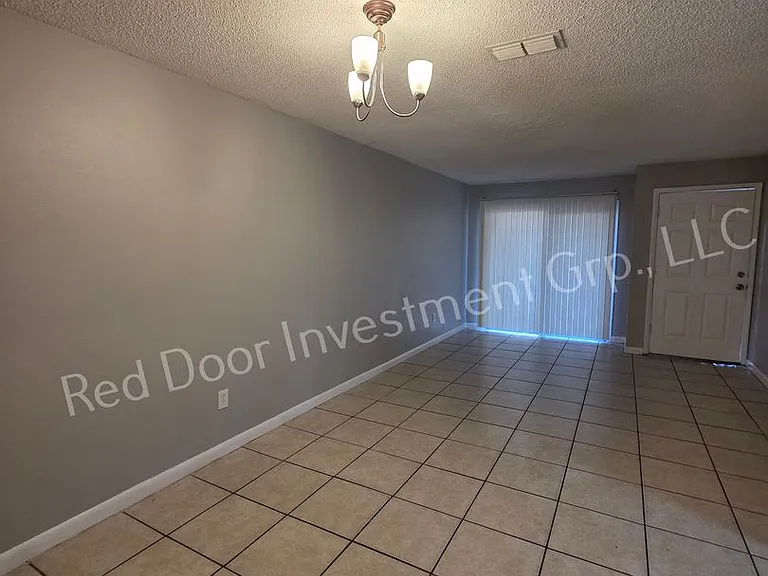3005 SE 55th Ave #D — Photo 10