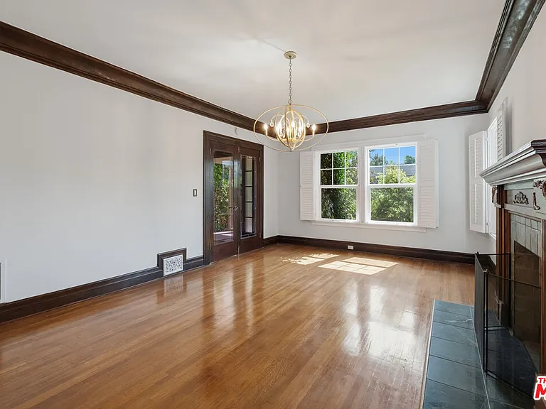 317 S Norton Ave — Photo 10