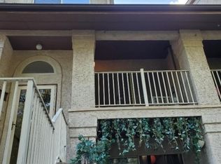 411 N Lafayette Rd #411, Metuchen, NJ 08840