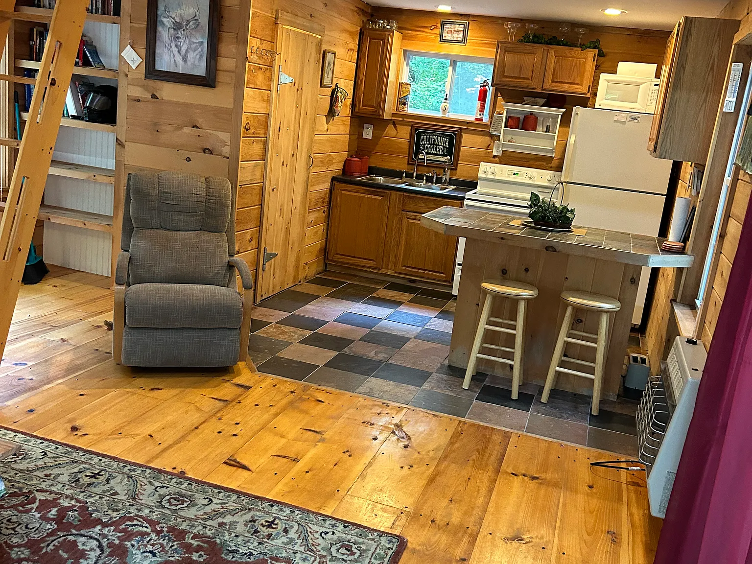 1 bed, 576 sqft, $1,450 — Photo 3