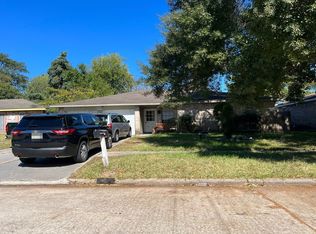 7662 Smiling Wood Ln, Houston, TX 77086