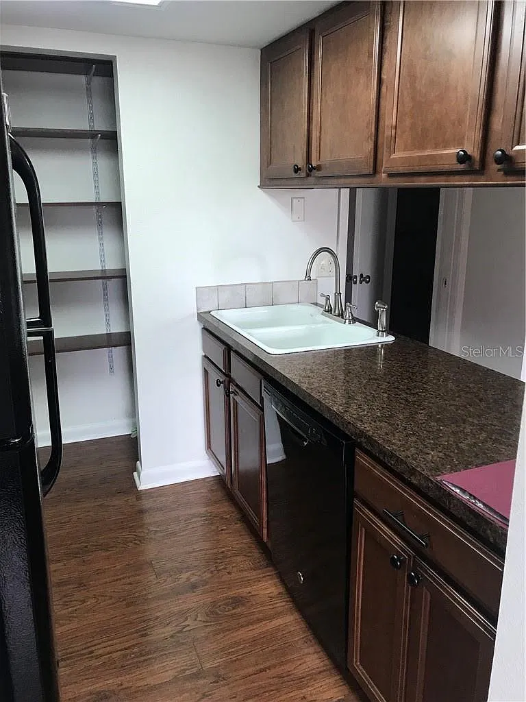 1 bed, 595 sqft, $1,450 — Photo 4