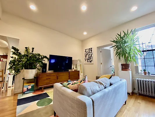 Rented by Native Real Estate LLC | media 9