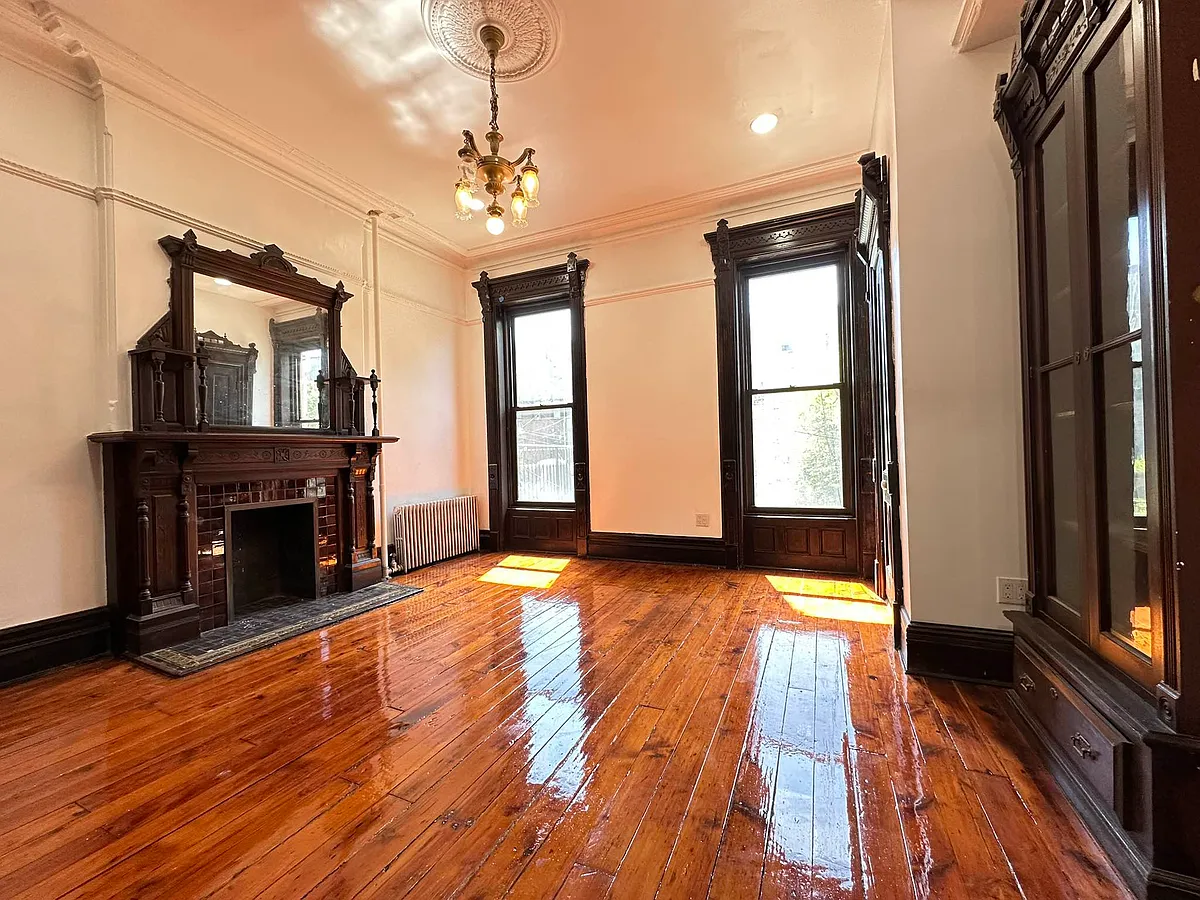 Building Photo - 410 Putnam Ave #1
