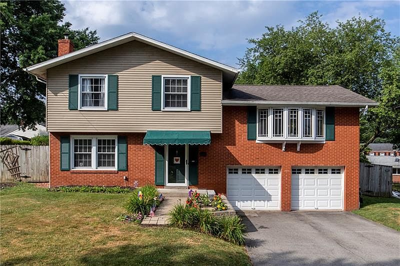 1st image of 1341 Woodcliffe Dr