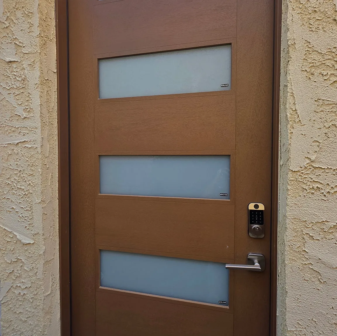 6920 Loma Verde Ave — Photo 3