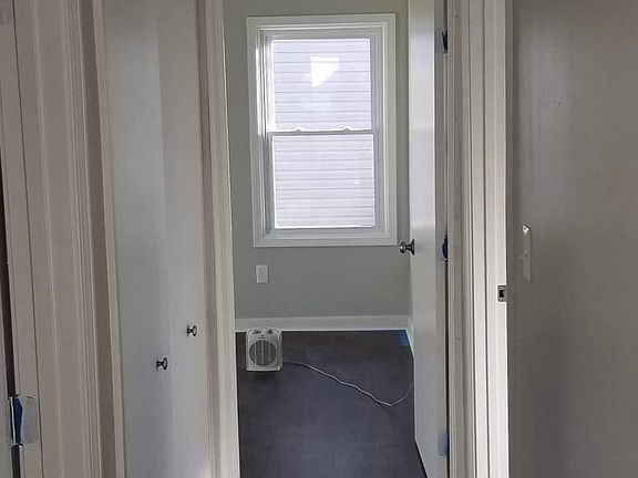 4th image of 3717 Bashford Ave