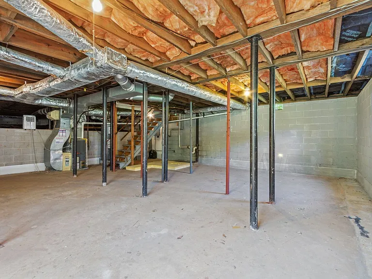 1876 Cameo Ct — Photo 24