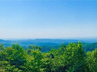 7647 Turtle Rock Rd, Newland, NC 28657