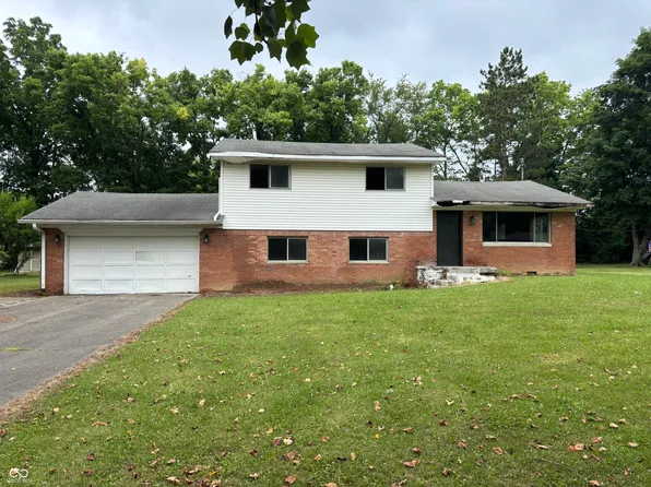 2712 Westleigh Dr, Indianapolis, IN 46268