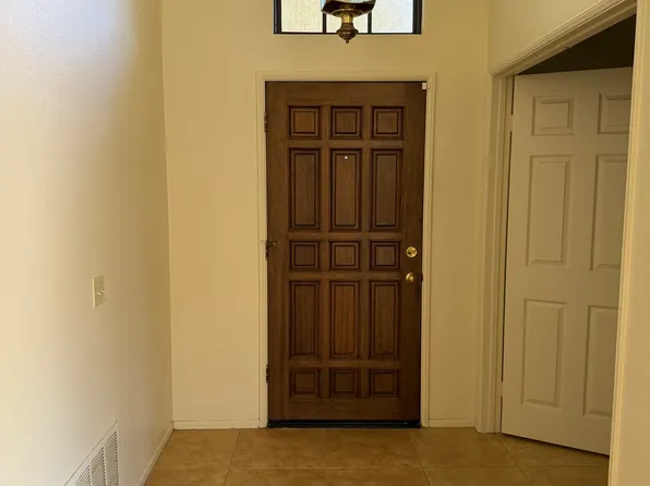 13346 Grandvia Point, San Diego, CA 92130
