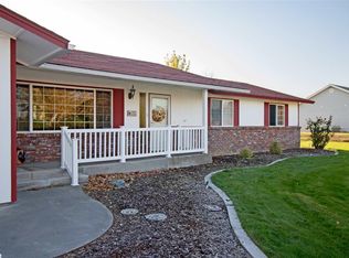 208 Westbourne Loop, Burbank, WA 99323