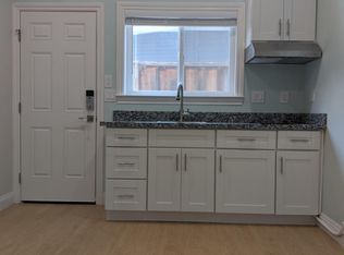 17 Roosevelt Cir, Palo Alto, CA